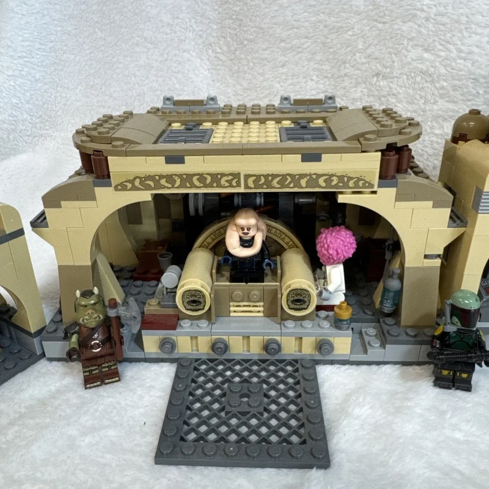 LEGO Star Wars Boba Fett's Throne Room 75326 All 7 Minifigures Instructions